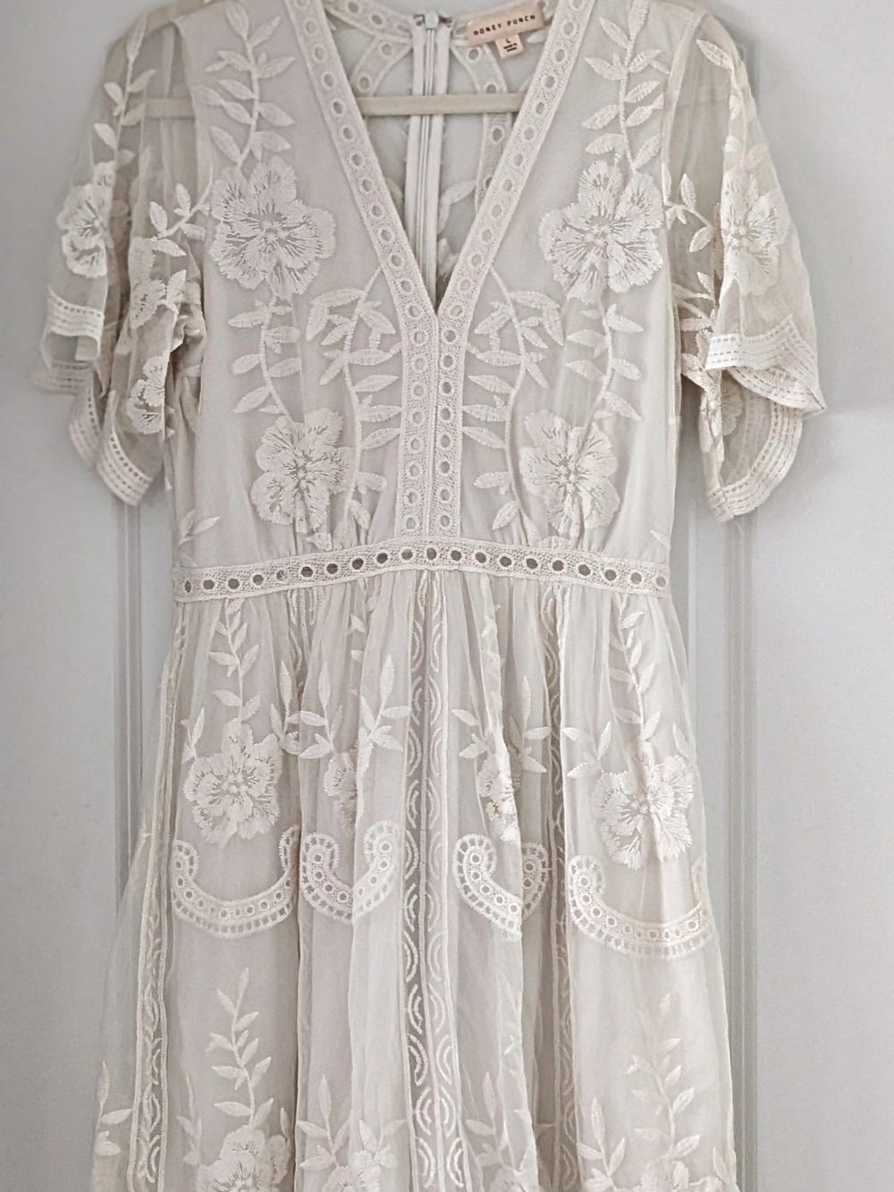Honey Punch "As You Wish" Lace Ivory Embroidered V-Neck Midi Dress